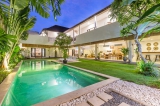 GoVillaBali.com :Rent a villa  Jahe  in  Seminyak