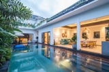GoVillaBali.com :Rent a villa  Frangipani Jingga  in  Canggu