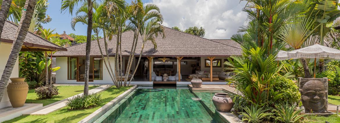 GoVillaBali.com :Rent a villa  Villa B  in  Seminyak